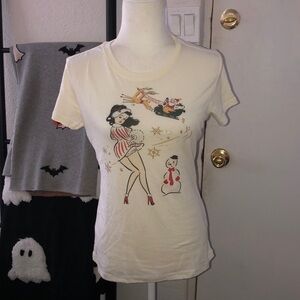 Holiday pinup girl t-shirt